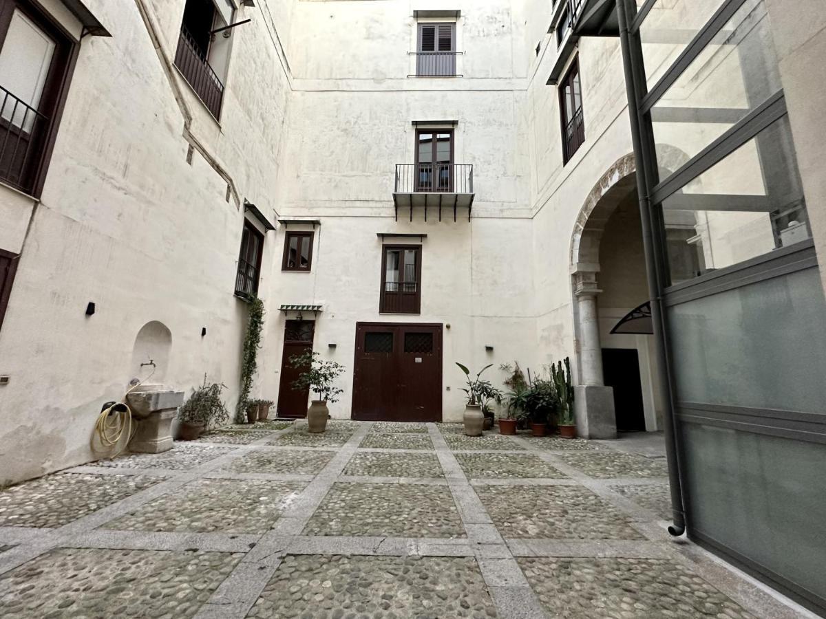 Casa Guilla_Alla Cattedrale Palermo Buitenkant foto
